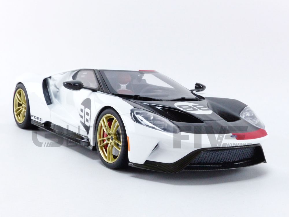 MAISTO 1/18 – FORD GT Heritage – 2021 - Little Bolide