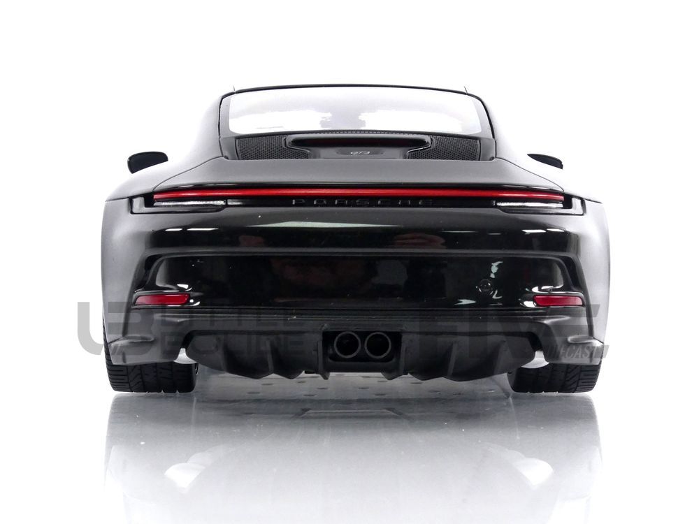 Porsche 911 (992) GT3 Touring 2022 Black with Silver wheels Minichamps  117069020 - Miniatures Autos Motos