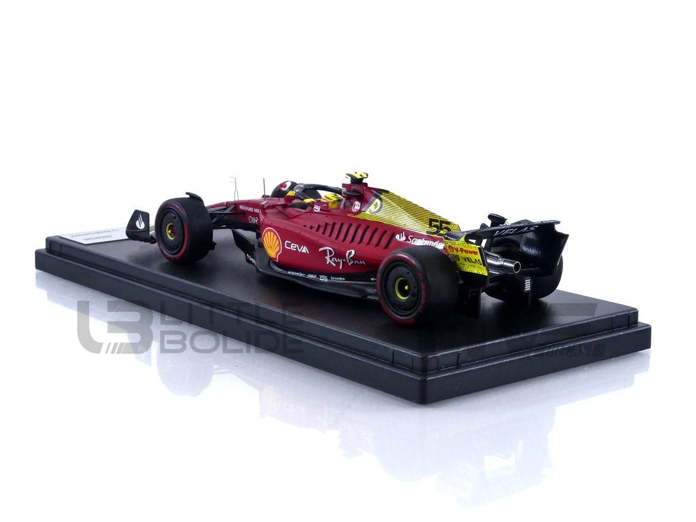 New Ferrari F1 1:43 Looksmart! •