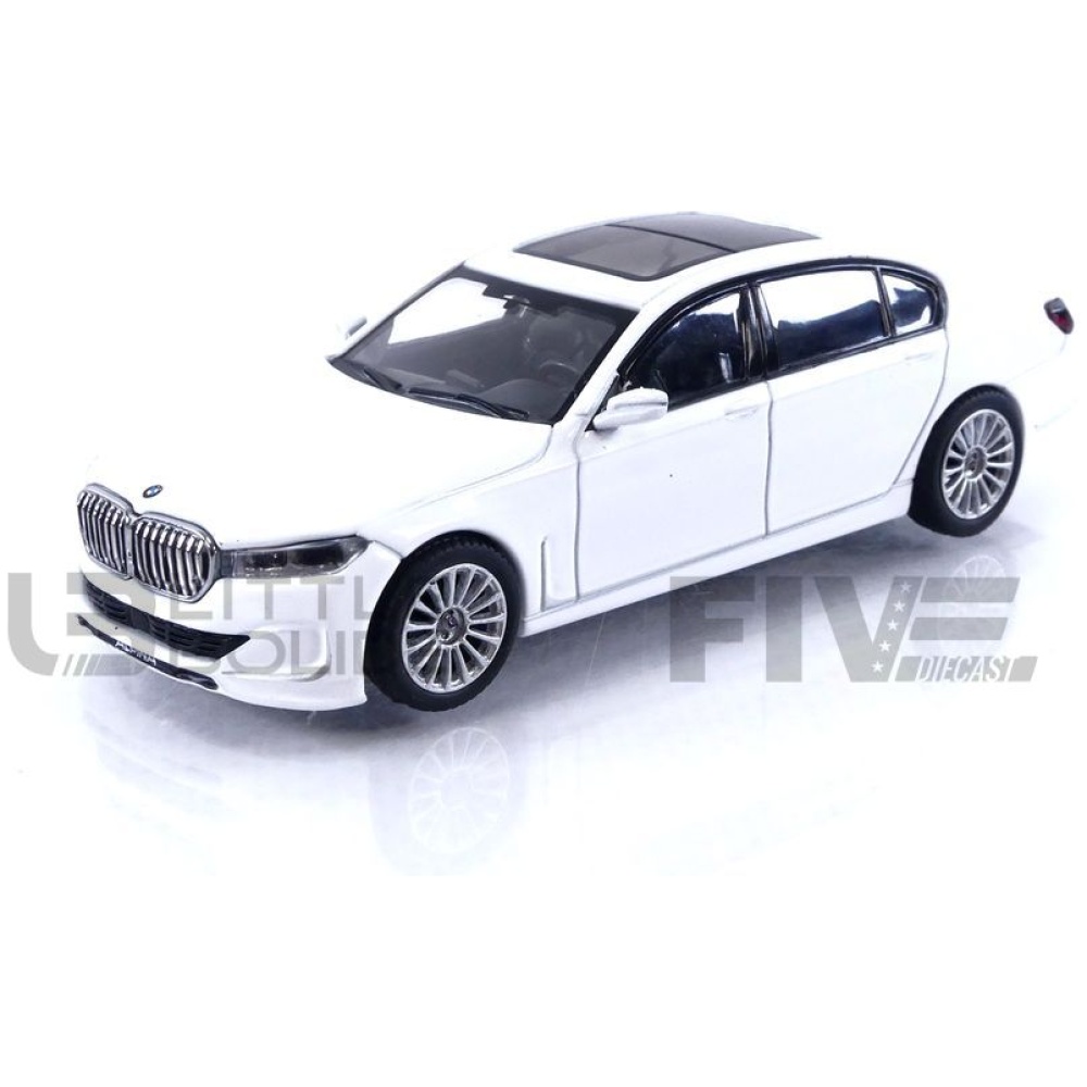 FIRST LOOK: MINI GT 1:64 BMW 7 Series! •