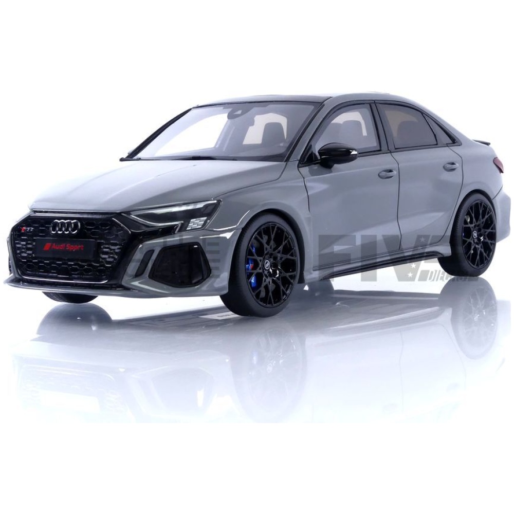 GT SPIRIT 1/18 – AUDI RS3 Sedan Performance Edition – 2022