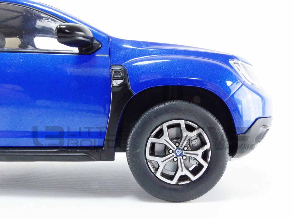 Modellauto Dacia Duster blau Modellauto 1:18 Solido, 46,50 €