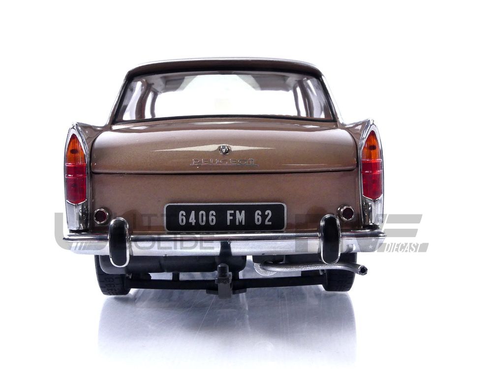 Modellino auto scala 1:18 Norev PEUGEOT 404 1965 BROWN WITH CARAVAN HENON  diecast modellismo statico - Arcadia Modellismo