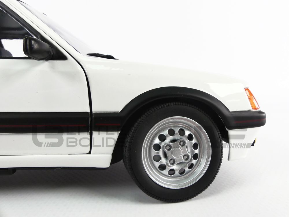 Peugeot 205 GTi 1.6 1988 White 1:18