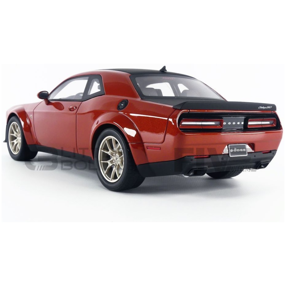 GT Spirit 1:18 - 1 - Model sports car - Dodge Challenger R/T Widebody 50TH  Anniversary - Limited Edition (Individually Numbered) - Catawiki