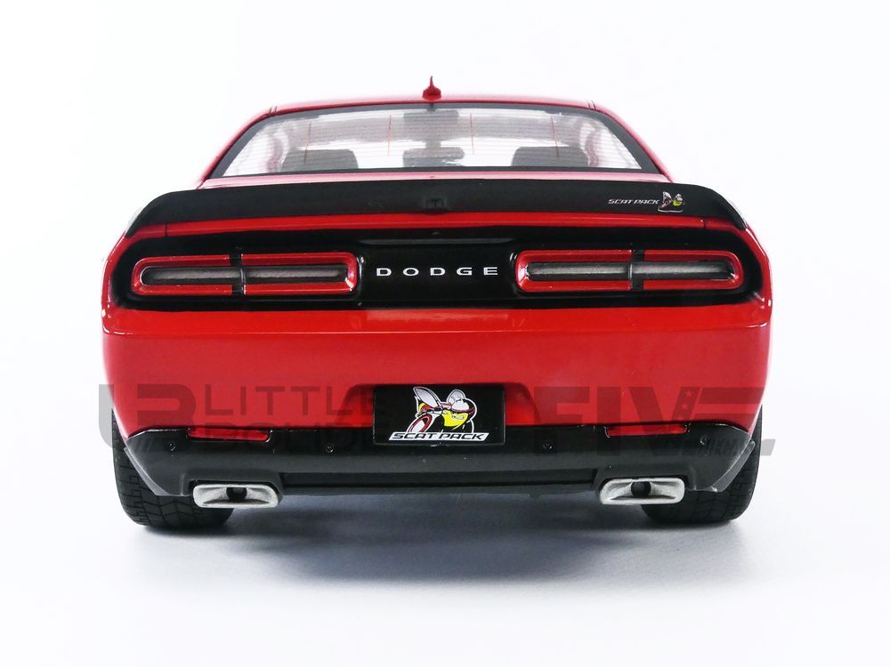 Solido S1805702 1:18 2020 Dodge Challenger R/T Scat Pack  Widebody-TorRed Collectible Miniature car, Red,Unisex Adult : Arts, Crafts  & Sewing