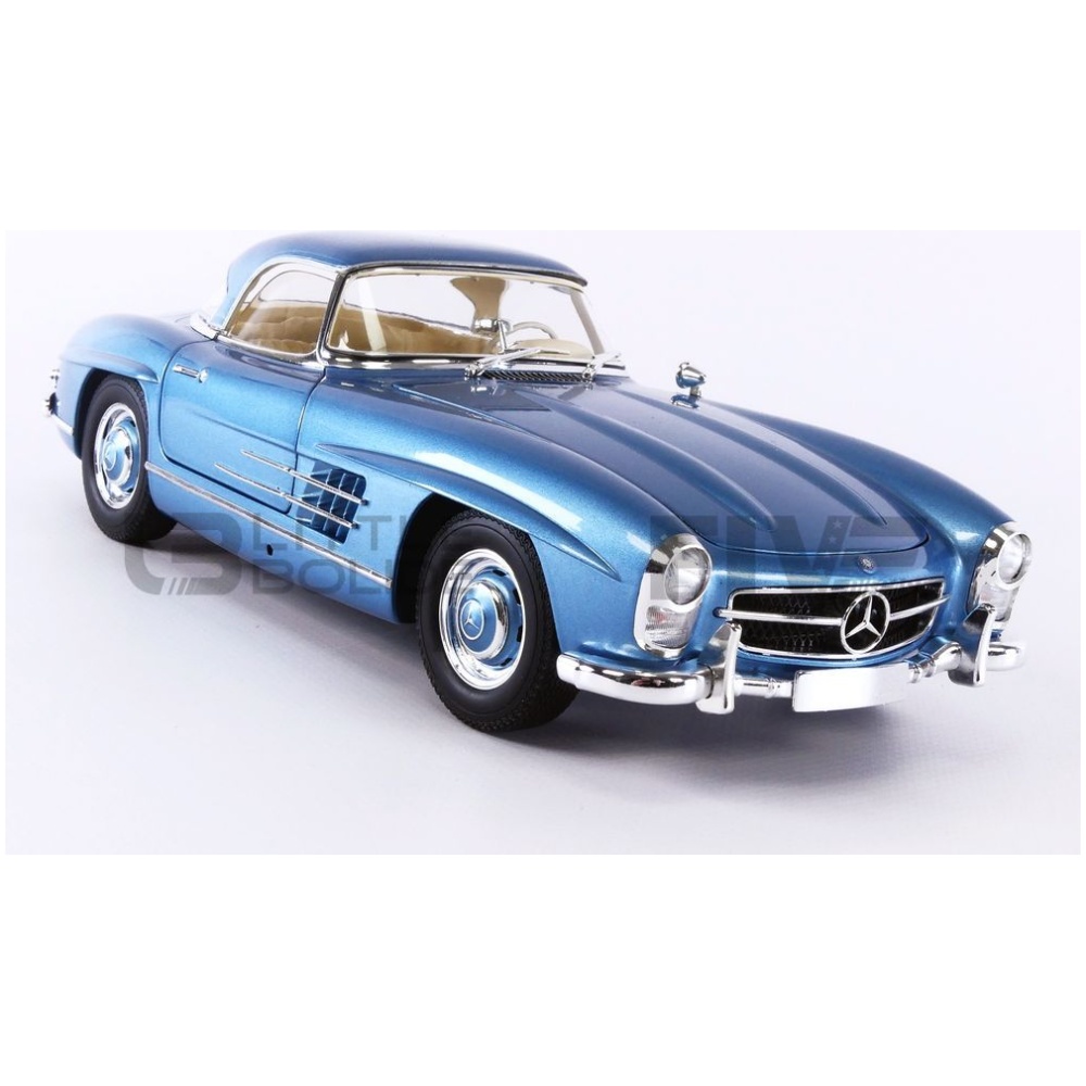 MINICHAMPS 1/18 – MERCEDES-BENZ 300 SL Roadster (W198) – 1958 