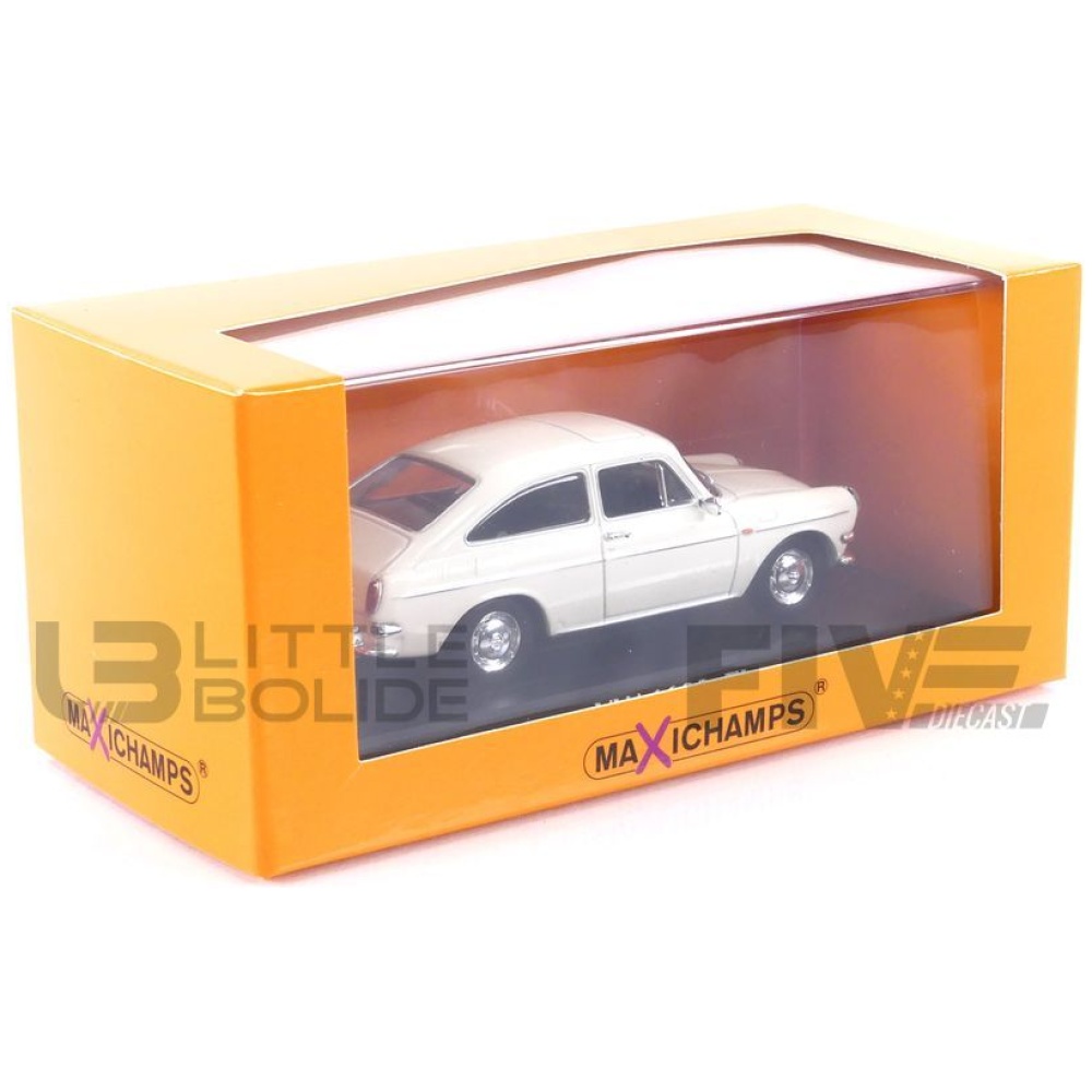 Volkswagen Golf III blanche (Maxichamps) 1/43e - Minicarweb