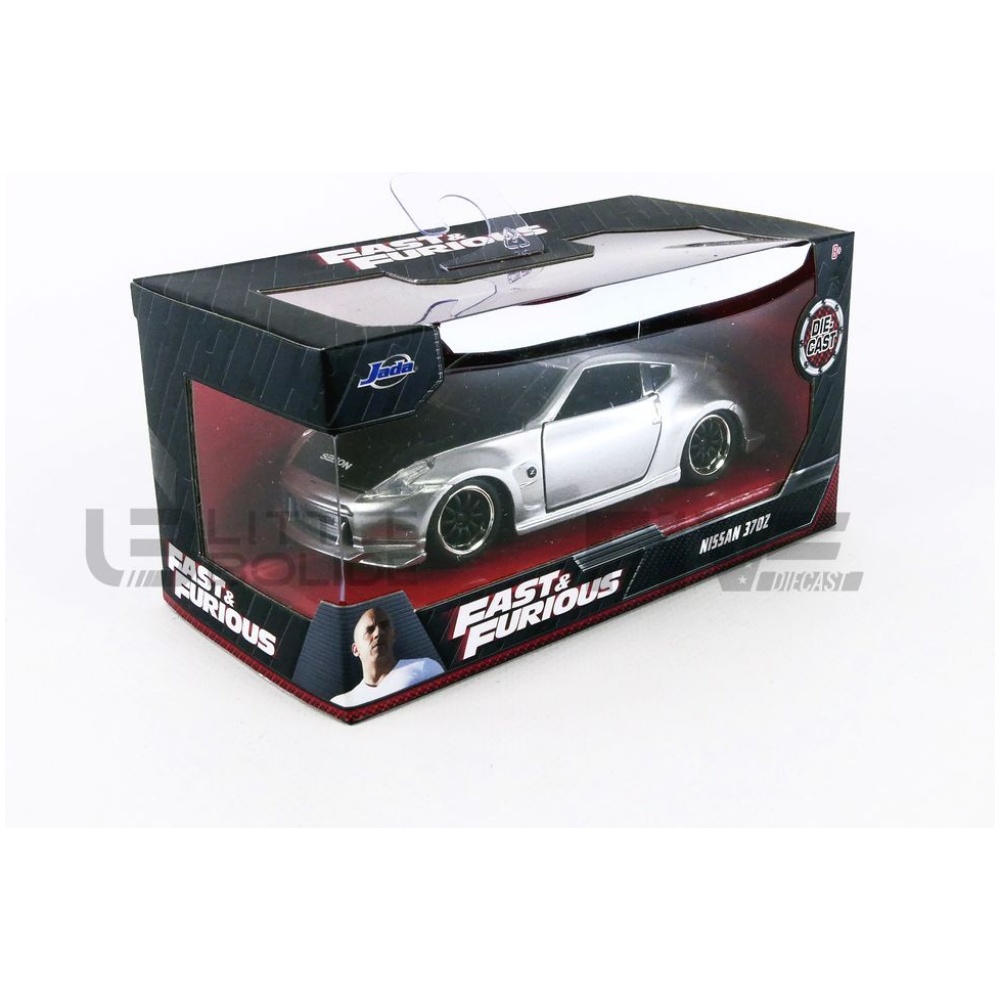  Jada Toys Fast & Furious 2009 Nissan 370Z 1:32 Scale Die-cast  Vehicle, Silver : Toys & Games