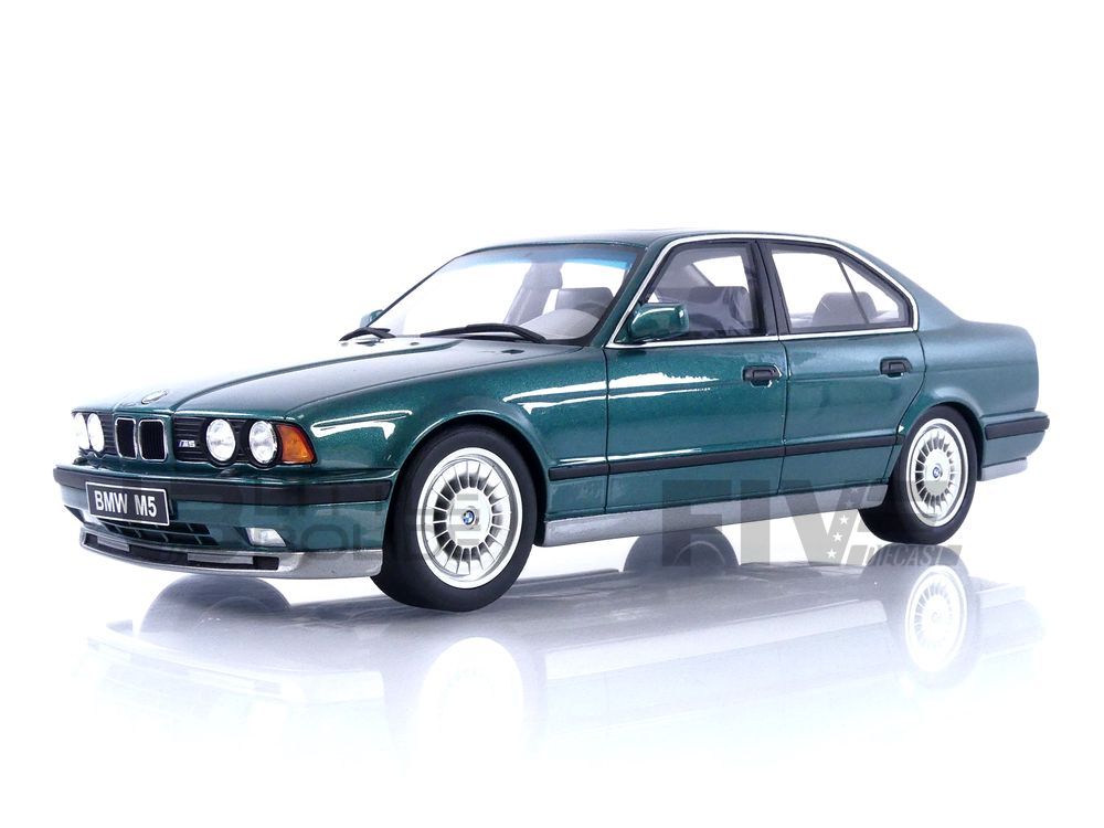 BMW M5 E34 Cecotto grün OT968 1:18 Otto Models