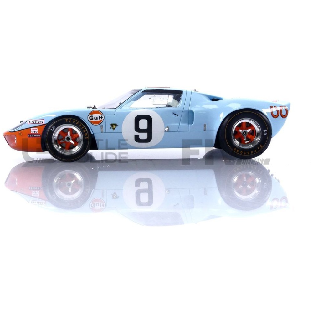 1/18 Spark Ford GT 40 No.9 Winner 24H Le Mans 1968 P. Rodriguez - L.  Bianchi Car Model 