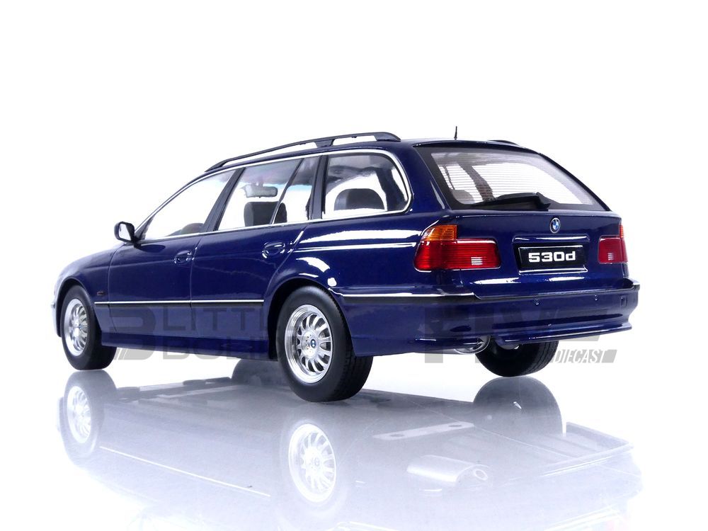 BMW 530d E39 Touring 1998 metallic-blau 1:18