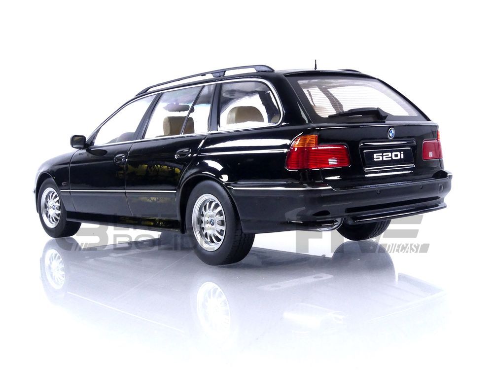 KK SCALE MODELS 1/18 - BMW 520i E39 Touring - 1997