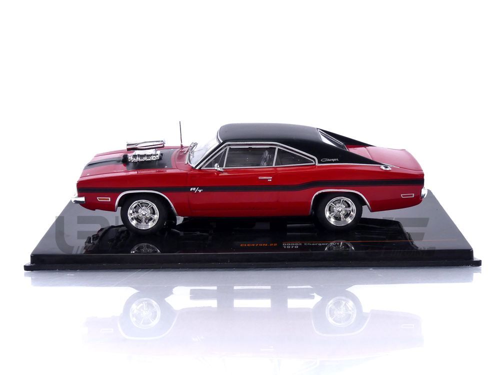Miniature Dodge Charger R/T Black Fast And Furious 1/43 IXO Press