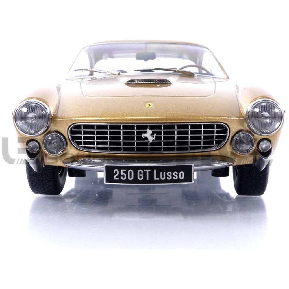 KK SCALE MODELS 1/18 - FERRARI 250 GT Lusso - 1962