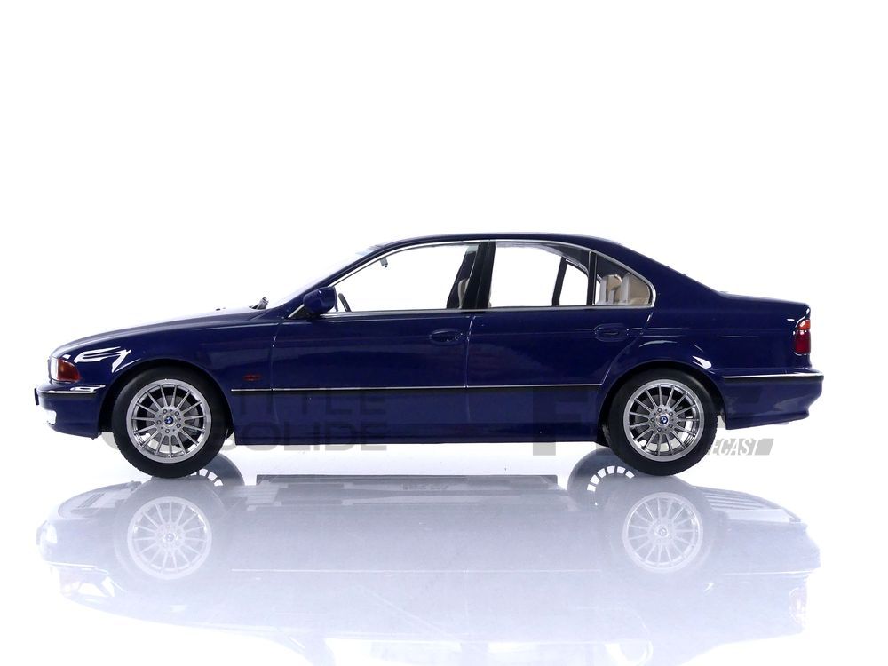 KK SCALE MODELS 1/18 – BMW 540i E39 Sedan – 1995 - Five Diecast