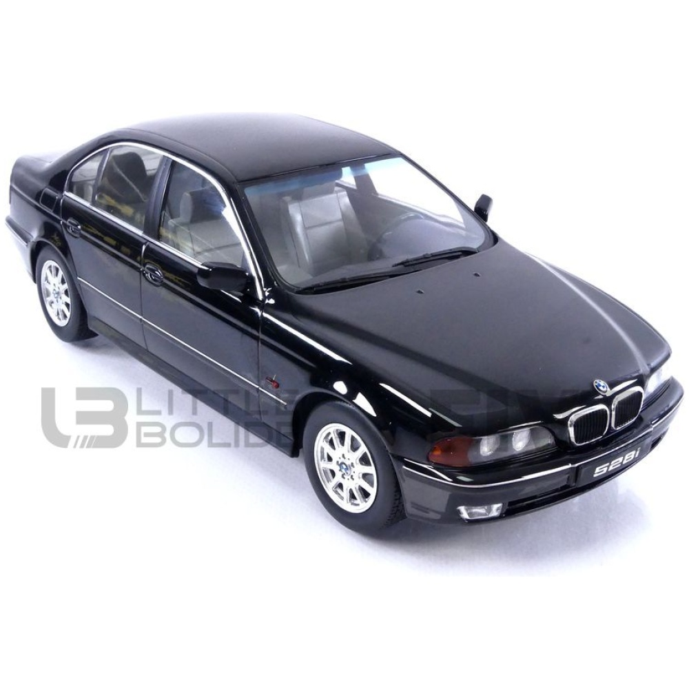 KK SCALE MODELS 1/18 - BMW 528i E39 Sedan - 1995