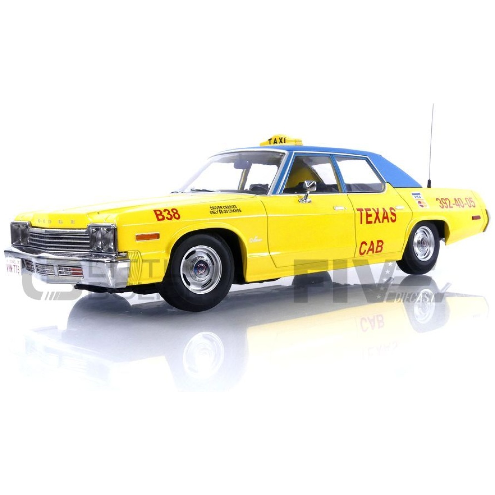 KK SCALE MODELS 1/18 - DODGE Monaco Taxi Texas Cab - 1974