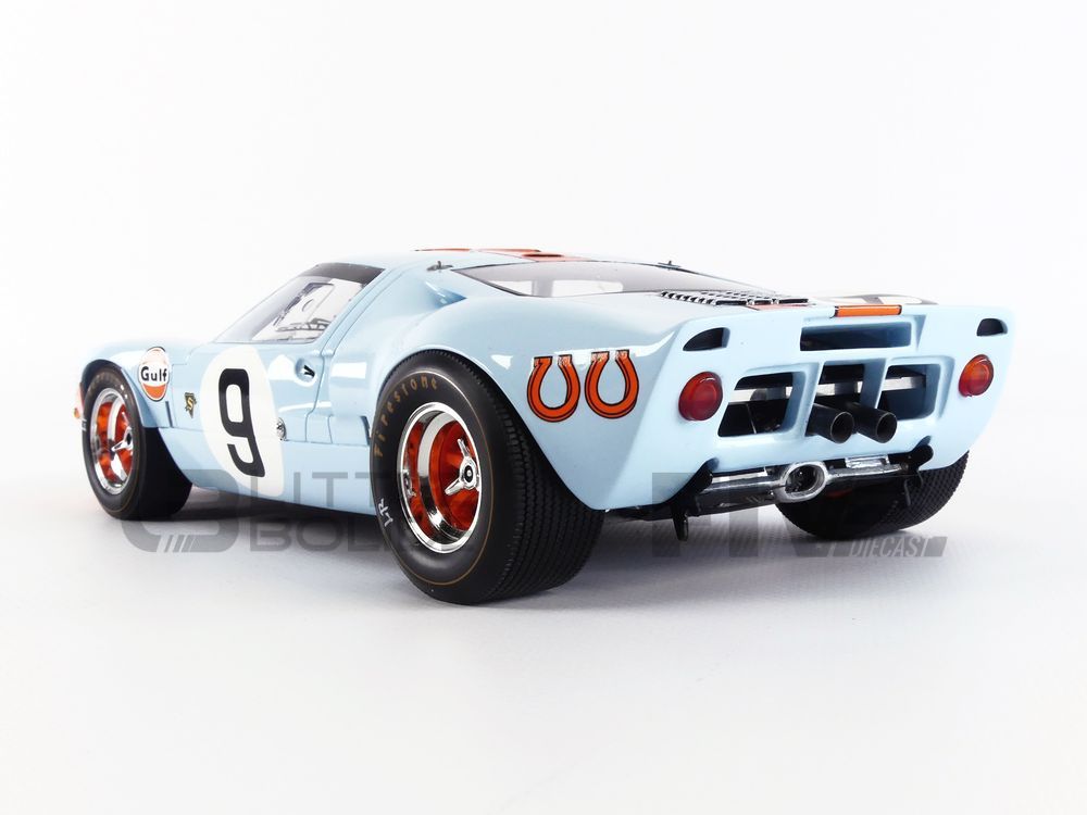 SPARK 1/18 - FORD GT 40 MK I - Winner Le Mans 1968