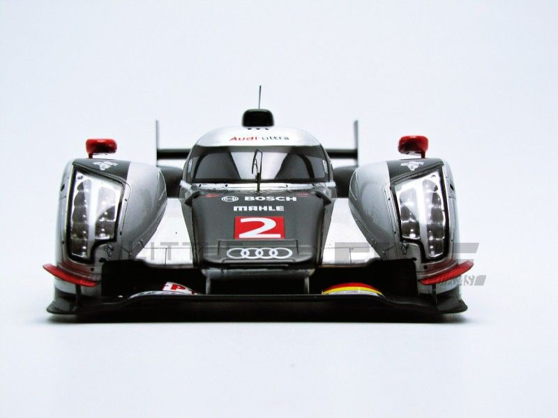 SPARK 1/18 – AUDI R18 TDI – Winner Le Mans 2011 - Five Diecast