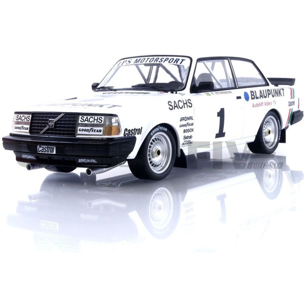 IXO 1/18 – VOLVO 240 Turbo – Nurburgring 1985 - Five Diecast