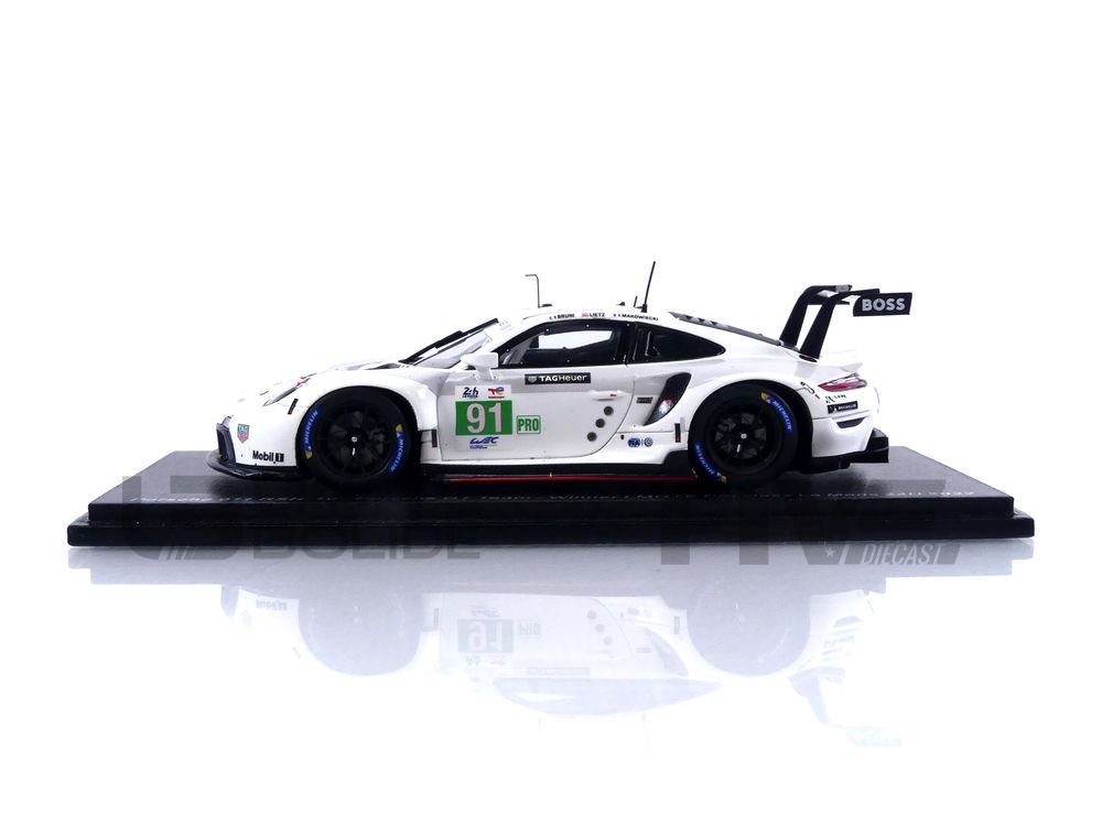 最短出荷1/43 ポルシェ 911 RSR メントス チームプロジェクト1 #56 ルマン 2020 レーシングカー