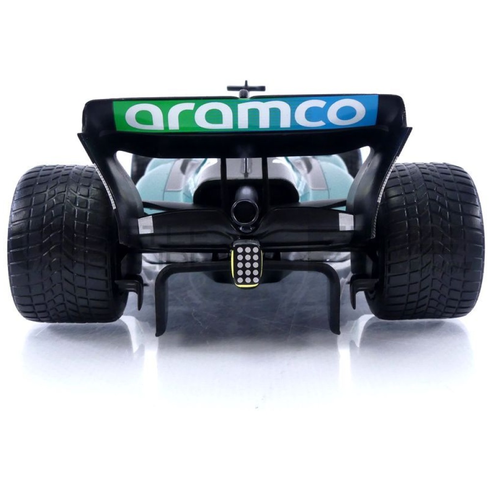 minichamps 18 aston martin amr22  bahrein gp 2022 racing cars formula 1