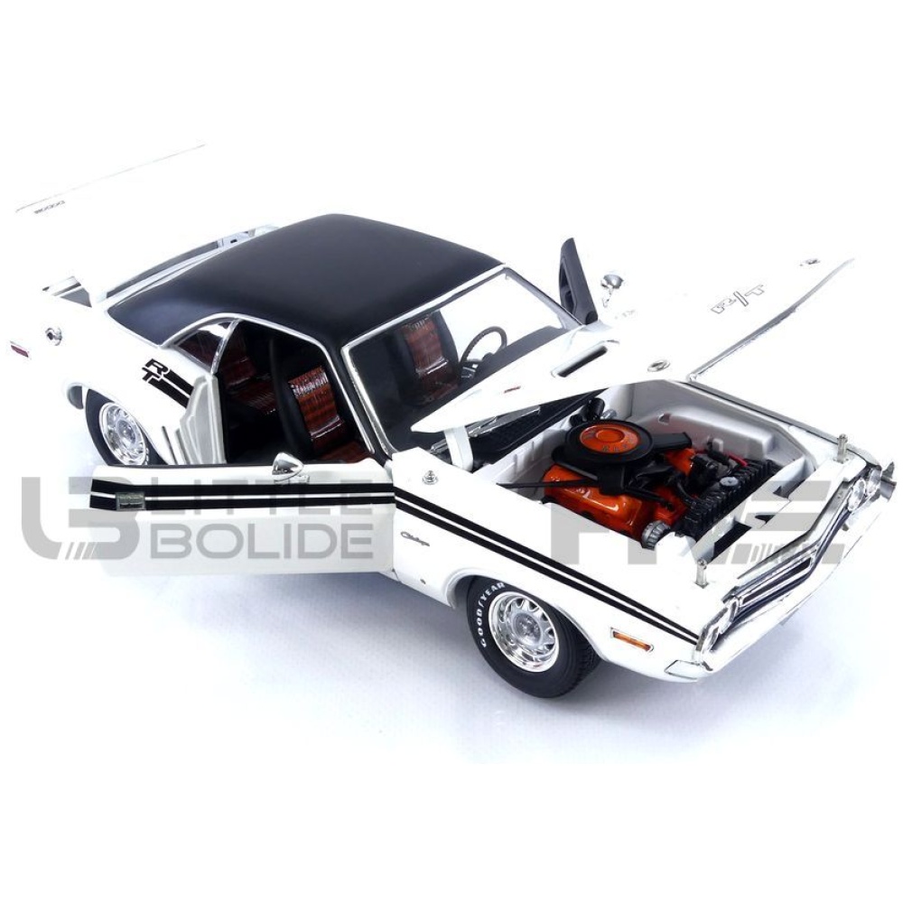 greenlight collectibles 18 dodge challenger r/t  1971 road cars coupe