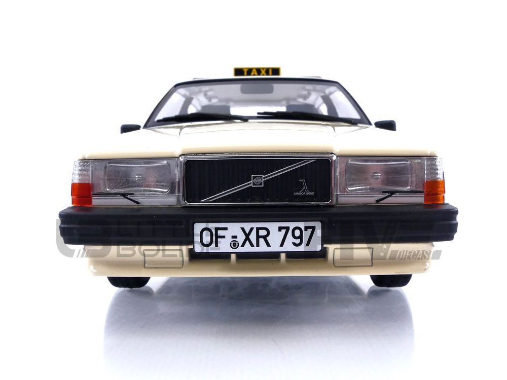 MINICHAMPS 1/18 – VOLVO 740 GL Taxi Germany – 1986 - Five Diecast