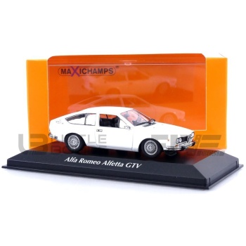 maxichamps 43 alfaromeo alfetta gtv 1976 road cars coupe