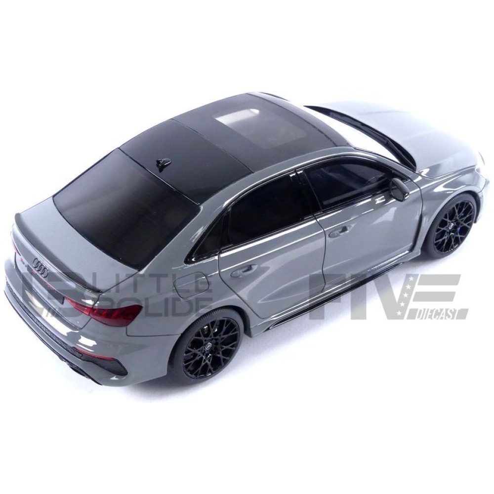 Miniature Audi RS3, BMW M5 Sports Sedans Look Ready To Carve 1/18
