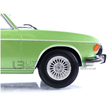 kk scale models 18 bmw 3.0 s e32 series  1971 road cars sedan