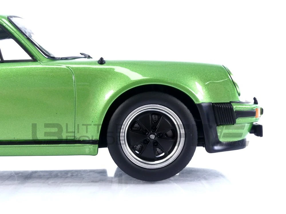 KK SCALE MODELS 1/18 – PORSCHE 911 (930) 3.0 Turbo – 1976 - Five 