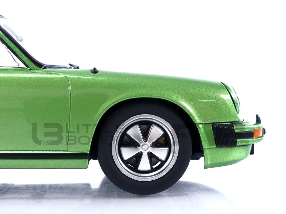 KK SCALE MODELS 1/18 – PORSCHE 911 Carrera 3.0 Targa – 1977 - Five 