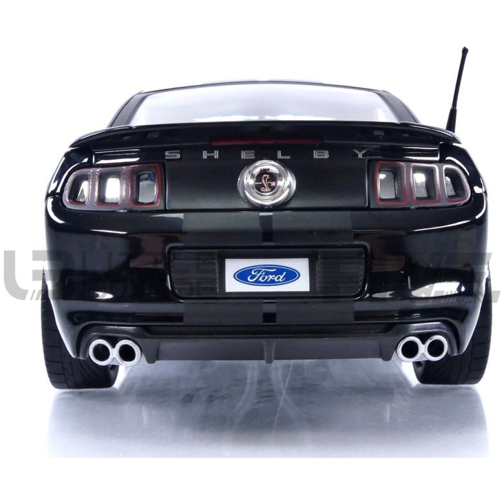 shelby collectibles 18 shelby gt 500  2013 road cars coupe