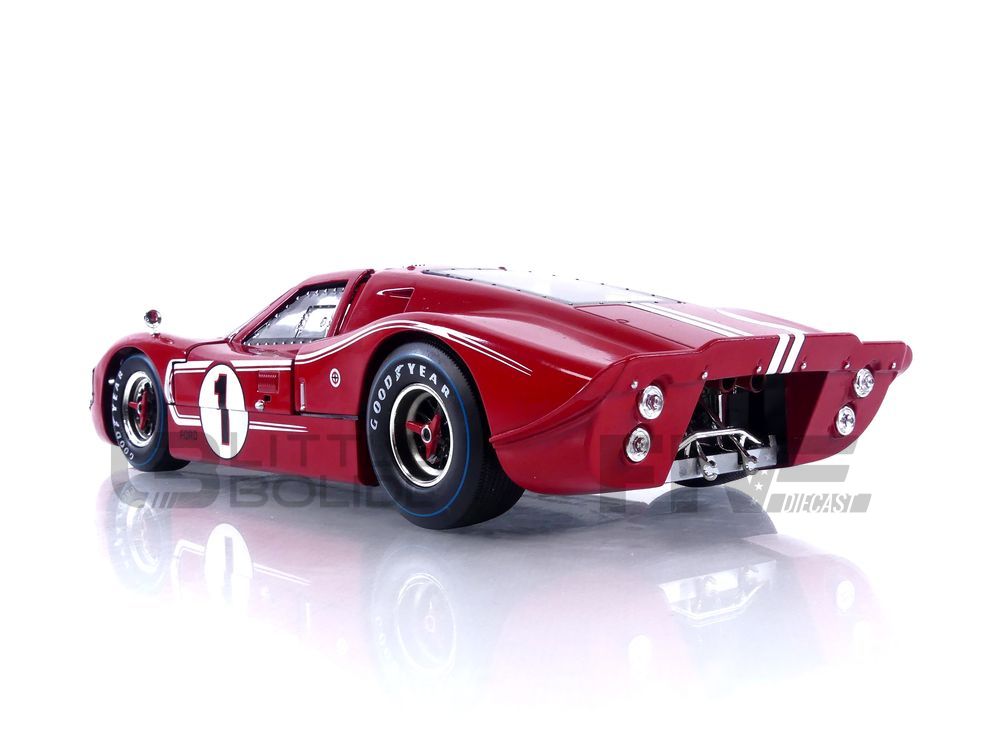 SHELBY COLLECTIBLES 1/18 – FORD GT 40 Mk IV – Winner Le Mans 1967