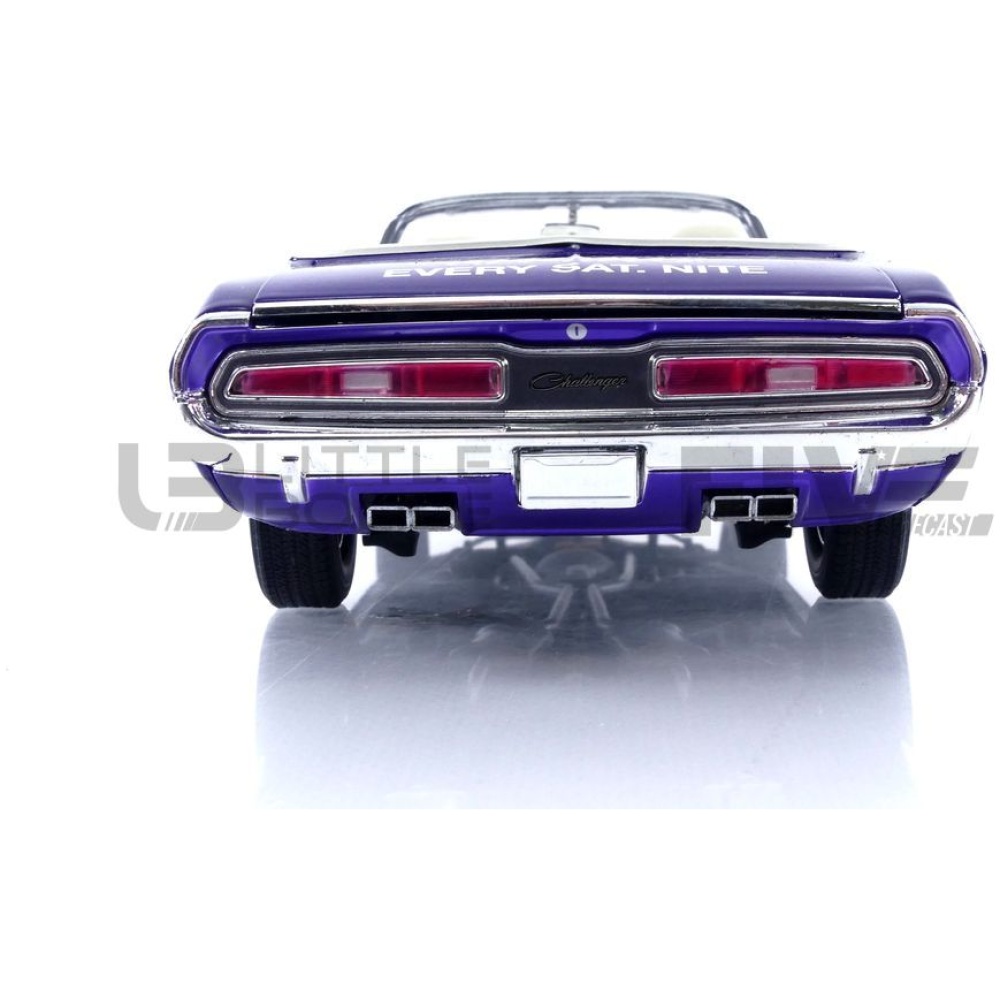 greenlight collectibles 18 dodge challenger convertible  1971 road cars convertible