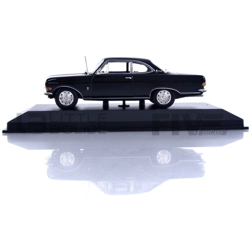 940041021 – MAXICHAMPS 1/43 - OPEL Rekord A Coupe - 1962 - Five