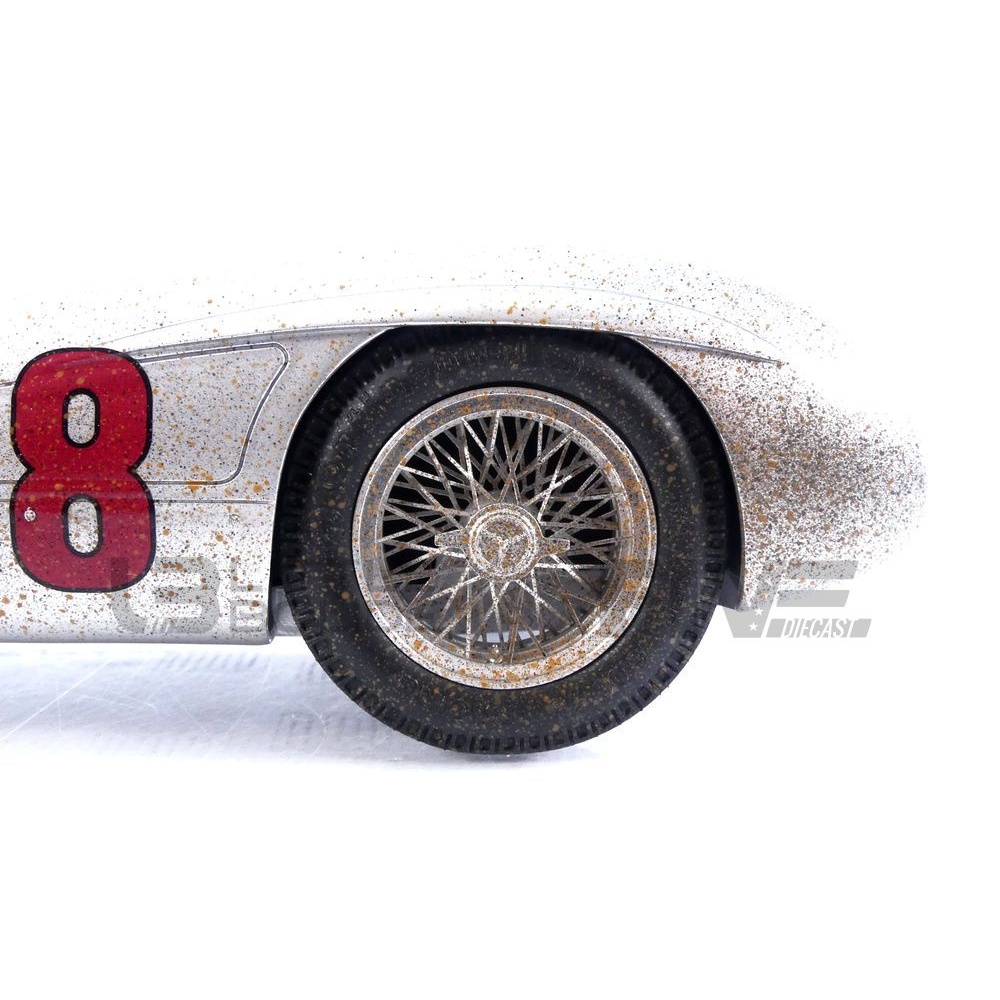 GP REPLICAS 1/18 – MERCEDES W196 Streamliner – Winner GP France 1954 (J-M.  Fangio) - Five Diecast