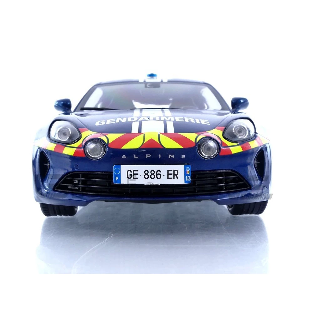 solido 18 alpine a110 gendarmerie  2023 road cars coupe