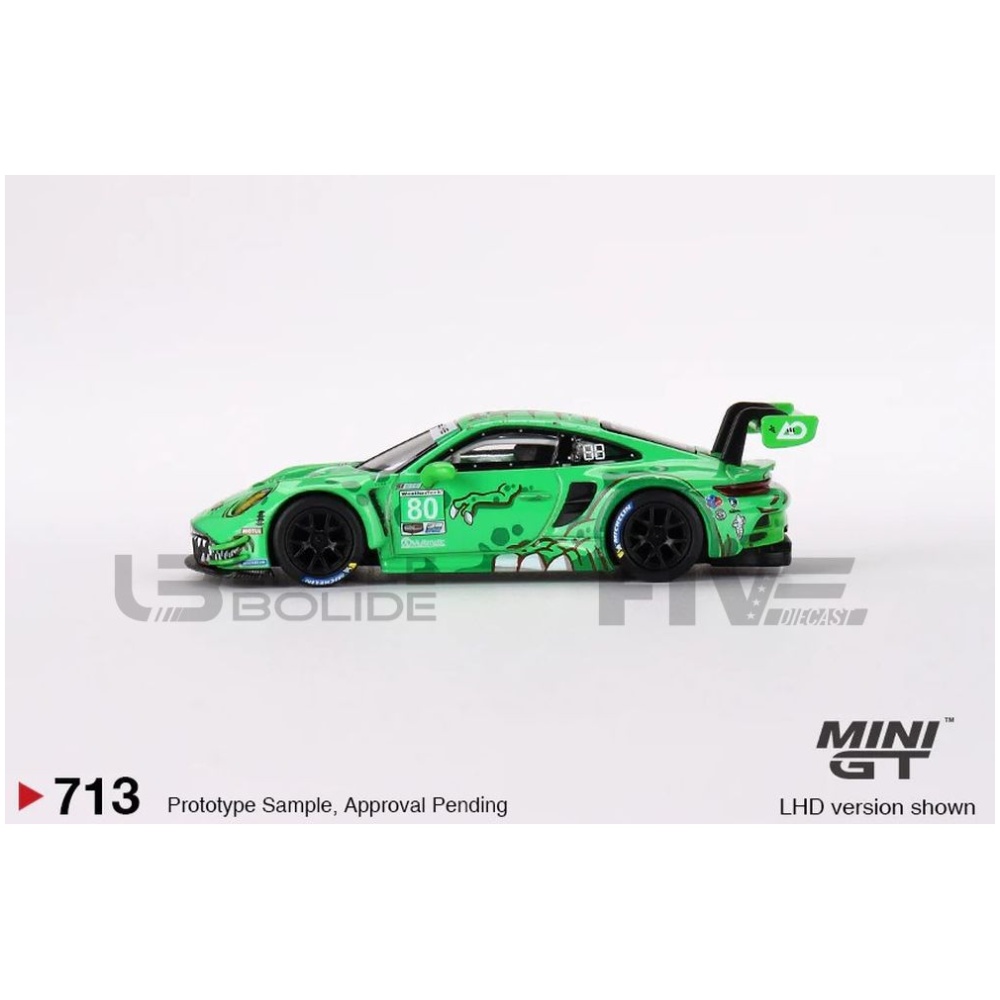 mini gt 64 porsche 911 (992) gt3 r  imsa sebring 2023 racing cars racing gt