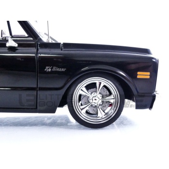 acme 18 chevrolet blazer custom  1972 road cars 4x4 and suv