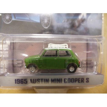 damaged models 64 austin mini cooper s with roof rack  1965  47080a accessories damaged models
