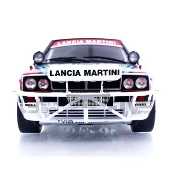 ixo 18 lancia delta integrale 16v  rallye safari 1990 racing cars rallye