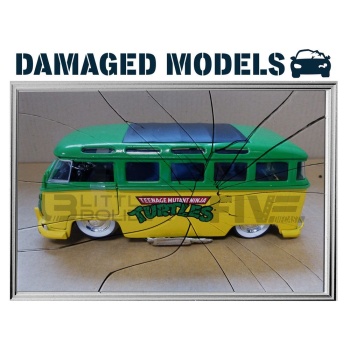 damaged models 24 volkswagen bus ninja turtles + leonardo figure  63  31786gr accessories damaged models