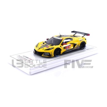 truescale miniatures 43 chevrolet corvette c8.r  winner gtd pro imsa sebring 2022 racing cars racing gt