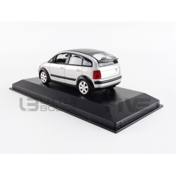 maxichamps 43 audi a2  2000  road cars sedan
