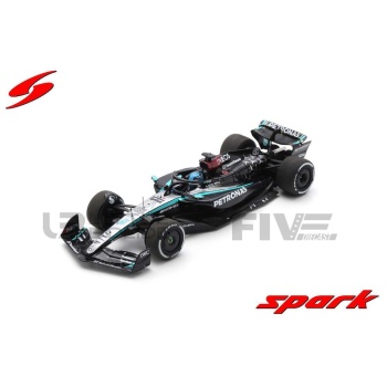 spark 43 mercedesamg w15 e performance  bahrain gp 2024 racing cars formula 1