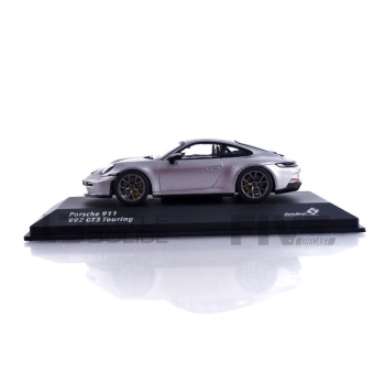 solido 43 porsche 911 gt3 touring  2023 road cars coupe