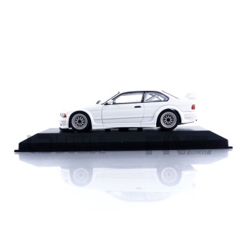 940023381 – MAXICHAMPS 1/43 - BMW M3 E36 GTR - 1993 - Five Diecast